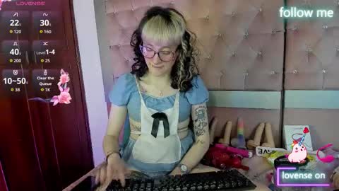  emmili  online show from March 12, 1:25 pm