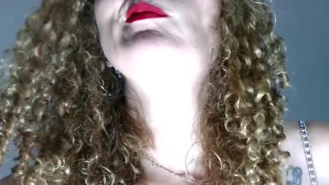 sweet_eve1 online show from February 3, 5:51 am