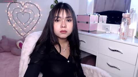 Hannah online show from March 10, 12:53 pm