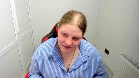 Karla online show from May 18, 7:36 am