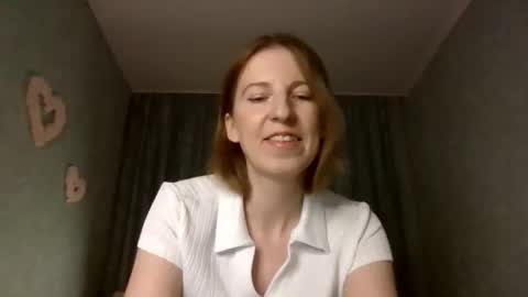 sweet_lilbunny online show from October 15, 4:09 pm