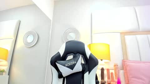 Luciana online show from November 21, 8:22 pm