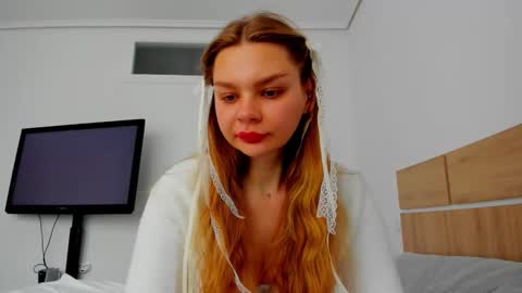 Sabina online show from April 2, 6:11 am