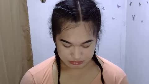 YOUR SWEET SHANTAL online show from March 6, 6:30 am