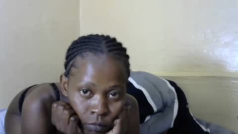 LIANAH online show from February 6, 6:35 pm