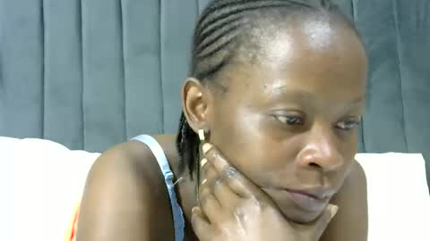 LIANAH online show from January 17, 6:21 am