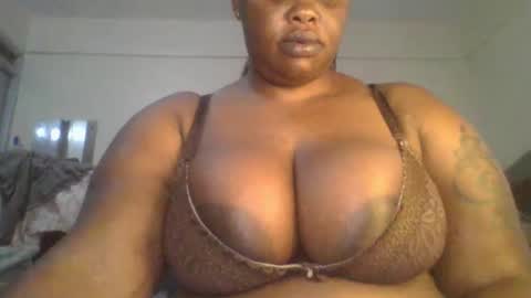 sweetbaby46 online show from March 11, 4:17 am