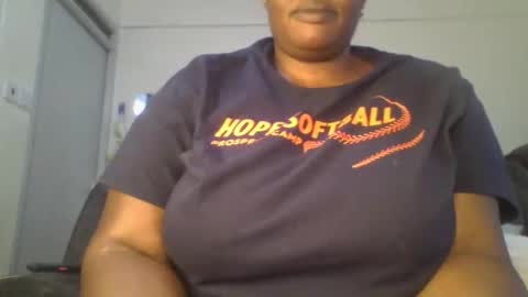 sweetbaby46 online show from October 13, 9:23 am