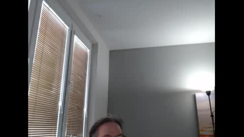 Sweetboobs85h online show from February 16, 11:21 am