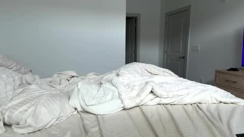 Brittanie online show from October 9, 5:39 pm