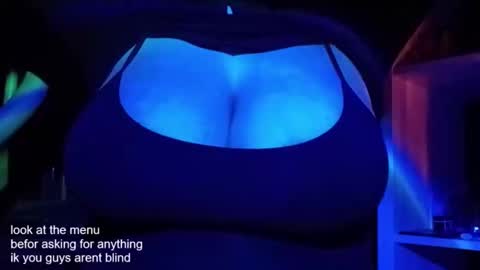 sweetcalciferr online show from December 2, 9:28 pm