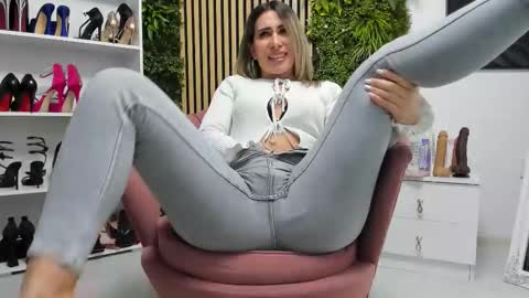 Cherry online show from January 9, 8:08 am