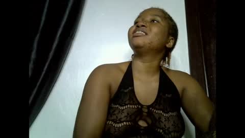 sweetcoochiex online show from April 13, 8:37 am