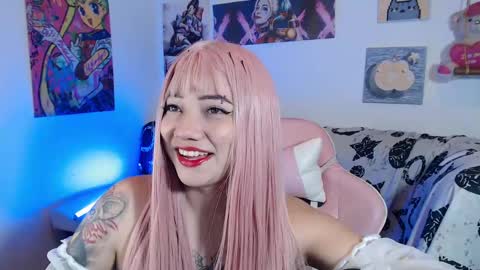 Snapshot of sweetcrime chatting on February 22, 3:34 am       Independent model online show from February 22, 3:34 am