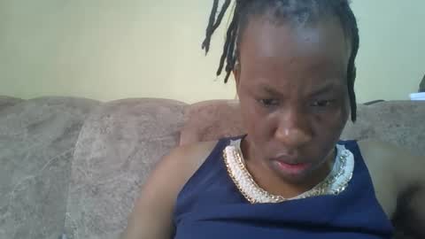 sweetdiva2012 online show from March 24, 7:14 am