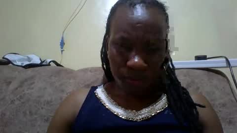 sweetdiva2012 online show from April 8, 1:46 pm