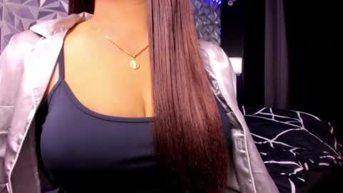 mercedes online show from May 21, 6:17 pm