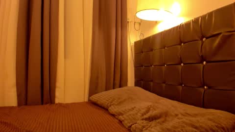 mercedes online show from March 27, 8:26 am