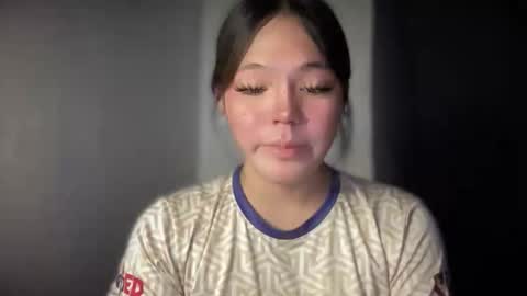 Ayesha online show from December 4, 4:04 am