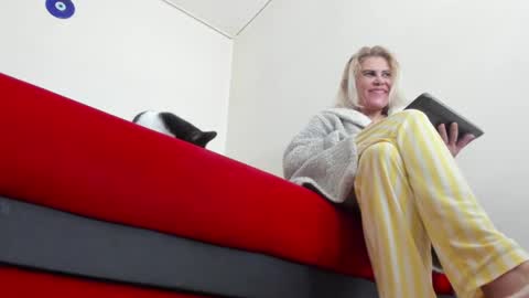 Christine online show from January 24, 11:48 am