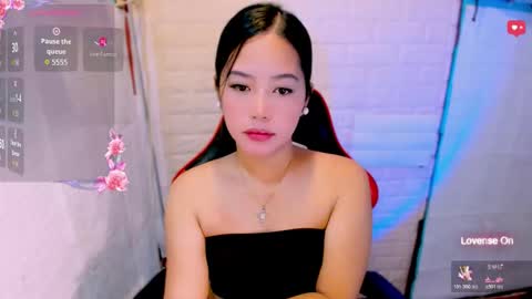 Nicole online show from December 22, 6:11 pm