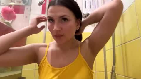 Lia online show from April 17, 7:49 pm