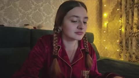 sweetliaison online show from March 14, 5:14 pm