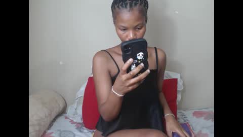 Snapshot of sweetlipss_ chatting on September 30, 8:31 am sweetlipss_ online show from September 30, 8:31 am