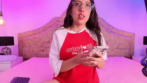 sweetlyundone online show from June 3, 8:03 pm