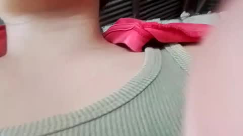 sweetmae32 online show from May 27, 6:32 am