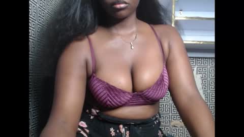 Snapshot of sweetnectarx chatting on October 21, 3:38 pm sweetnectarx online show from October 21, 3:38 pm