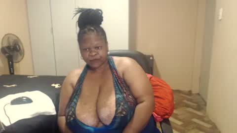 sweetnoziexxx online show from March 18, 6:18 am