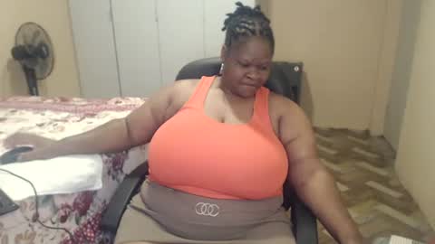 sweetnoziexxx online show from April 12, 9:34 am