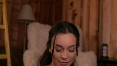 Rose online show from April 2, 2:03 pm