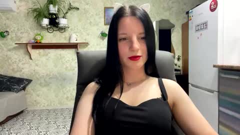 Sweet Shy online show from April 10, 6:47 pm