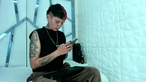 sweetsubmissive rs online show from July 29, 4:07 pm
