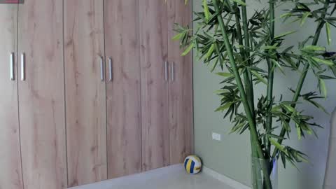    online show from January 14, 5:12 pm