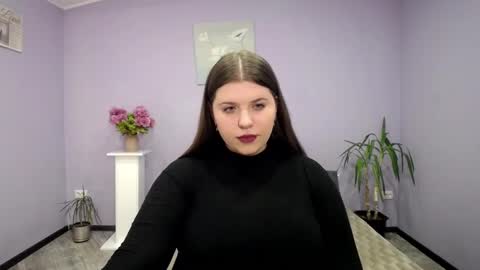 Kitty online show from March 11, 2:18 pm