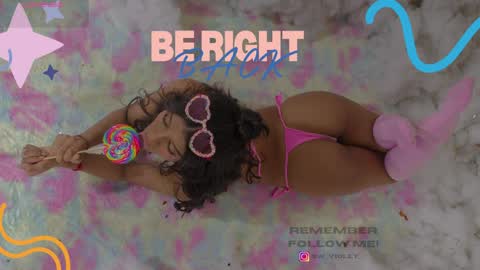 sweetviolet___ online show from April 8, 12:40 pm