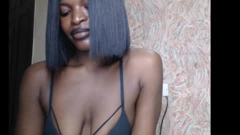 sweetxxboobsx online show from September 22, 12:42 am