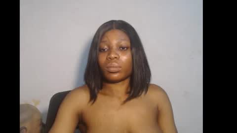 Snapshot of sweetxxpie chatting on September 16, 11:13 pm Sweetxxpie online show from September 16, 11:13 pm