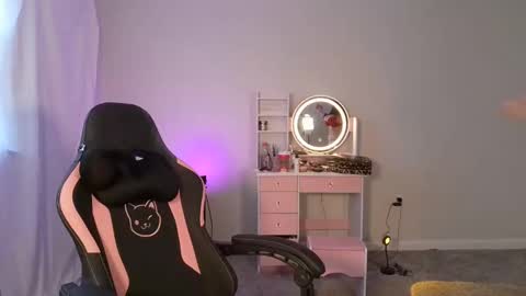 ashley blayde online show from January 22, 2:14 pm