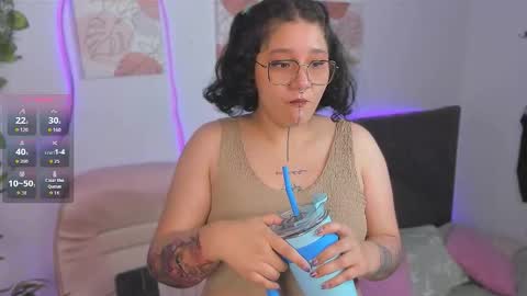    online show from March 9, 12:41 pm