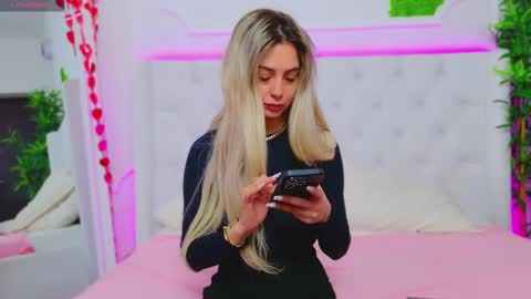 Arianna online show from February 28, 1:14 pm