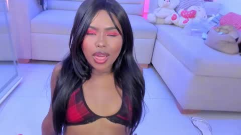 Tahiela  online show from February 10, 12:52 pm