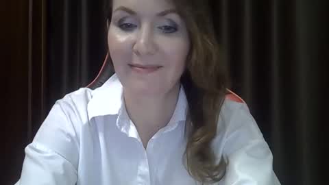 Snapshot of taisialucky77 chatting on October 21, 6:23 pm taisialucky77 online show from October 21, 6:23 pm