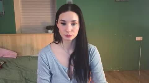 Lizzy online show from December 2, 5:15 pm