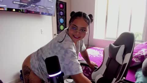  kalagr online show from November 20, 9:05 pm