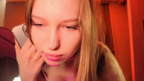 Lina online show from August 2, 9:29 pm