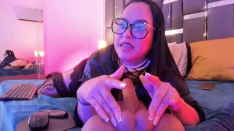 tali  online show from January 10, 10:47 pm